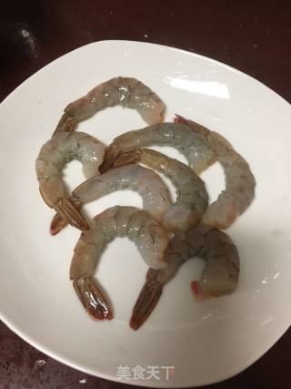 椒香烤大虾的做法步骤：1