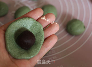 艾叶豆沙饼的做法步骤：7