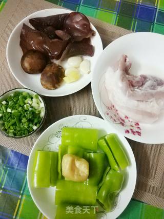 香煎辣椒盒子酿的做法步骤：1