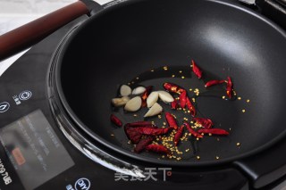 干煸四季豆的做法步骤：5