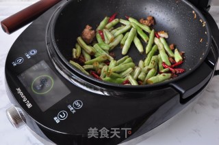 干煸四季豆的做法步骤：11