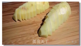 土豆蒸酱肉的做法步骤：2