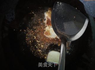 孜然烧大鱿鱼的做法步骤：4