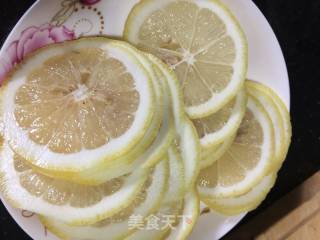 蜂蜜柠檬水的做法步骤：3