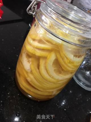 蜂蜜柠檬水的做法步骤：4