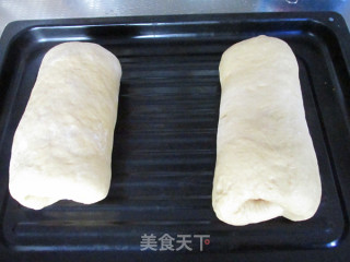蛋糕卷夹心面包的做法步骤：12