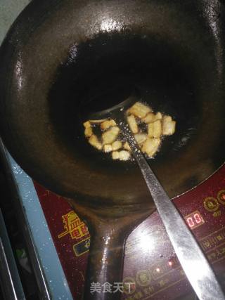 菜心杆子小炒肉的做法步骤：4