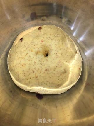 高纤枸杞乳酪蜜豆软欧包的做法步骤：5