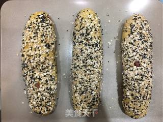 高纤枸杞乳酪蜜豆软欧包的做法步骤：10