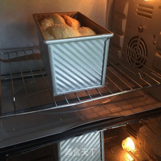 葱香海苔肉松面包的做法步骤：14