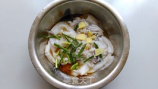 黑胡椒烤墨鱼仔的做法步骤：3