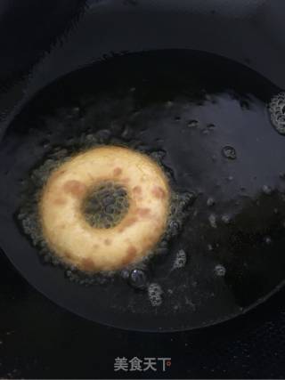 甜甜圈的做法步骤：7