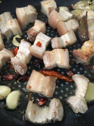 红烧肉的做法步骤：4