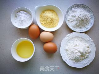 玉米面海绵小蛋糕的做法步骤：1