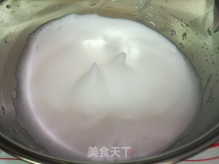 戚风蛋糕卷的做法步骤：8