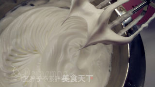 母亲节献礼——“花样”蛋糕（超多小贴士）的做法步骤：5