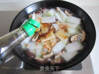 香菇烧冬瓜的做法步骤：6