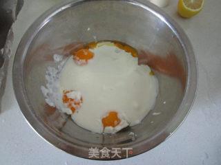 无油酸奶杯子蛋糕的做法步骤：3
