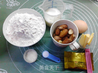 菠萝蜜核法式面包的做法步骤：1