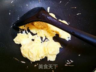 青椒炒鸡蛋的做法步骤：3