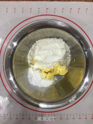 草莓花挞的做法步骤：2