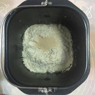 小熊面包的做法步骤：1