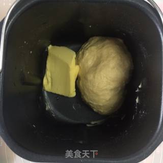 小熊面包的做法步骤：2