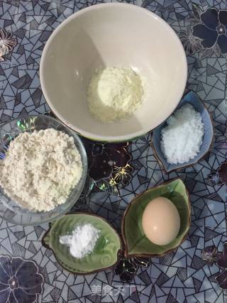 奶香鸡蛋松饼的做法步骤：1