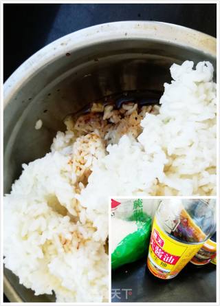 蛋炒饭的做法步骤：3