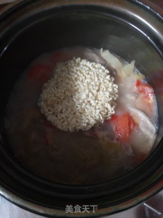 老干妈猪肚+酸菜猪肚面的做法步骤：12