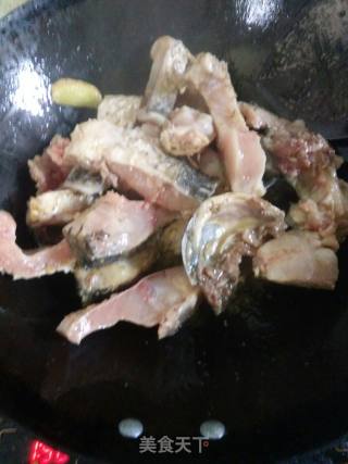鲤鱼豆腐玉米汤的做法步骤：5