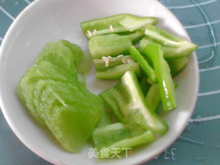 木耳鸡蛋炒百合的做法步骤：5