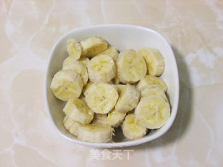 香蕉马芬的做法步骤：1