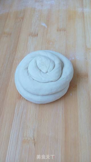 油酥酱香饼的做法步骤：6