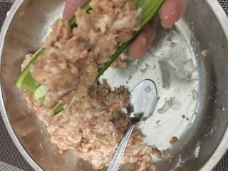酿尖椒的做法步骤：3