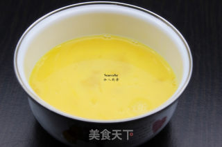 香葱炒蛋的做法步骤：3