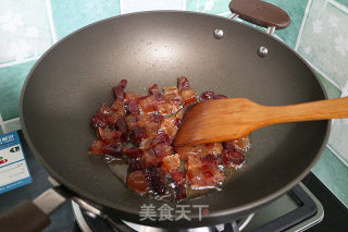 蒜苔炒腊肉的做法步骤：3