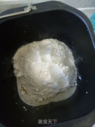椰香挤挤包的做法步骤：4