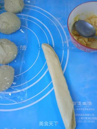 椰香挤挤包的做法步骤：11