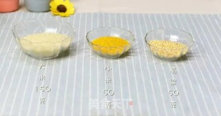 榴莲水果香饭团—宝宝营养加餐的做法步骤：1