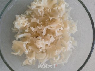 丝瓜何仙菇溜鱼片的做法步骤：3