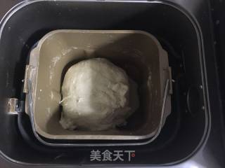 三股辫子包的做法步骤：1