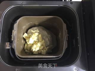 三股辫子包的做法步骤：2