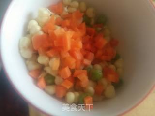 黄金炒饭的做法步骤：2