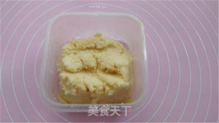 椰蓉蝴蝶包的做法步骤：3