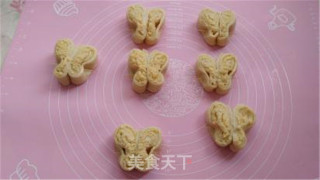 椰蓉蝴蝶包的做法步骤：11