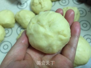 牛奶豆沙小餐包的做法步骤：8