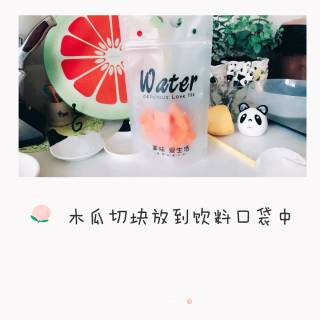 一款超火的自制排毒养颜水的做法步骤：2