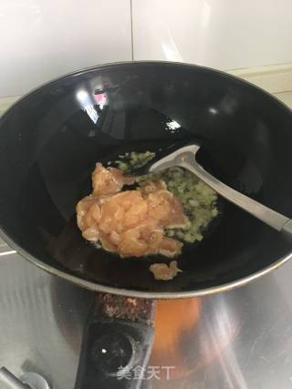 炒三丁的做法步骤：2