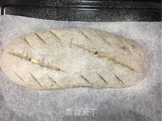 无油黑麦蔓越莓奶酪欧包的做法步骤：9